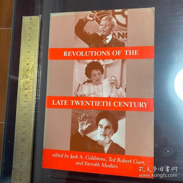 Revolutions of the late twentieth century history of social development 英文原版