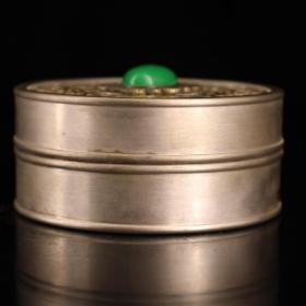 珍藏收老纯铜纯手工打造镶嵌宝石鎏银五福熏香盒重:657克       长:4厘米       宽:10厘米