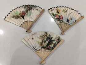 八十年代竹骨纸折扇三把合售