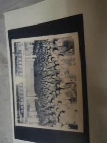 零陵摄影文献 1979年欢迎广西边防部队英模报告团之二 张贴在纸上