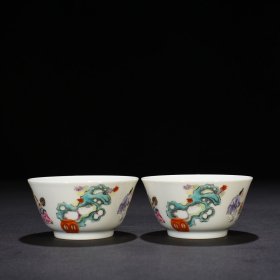 清雍正粉彩高士人物杯 4.5*9厘米