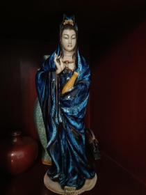 石湾窑蓝釉窑变观音菩萨圣像