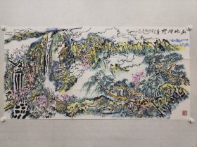 保真书画，山西美协副主席，山西画院副院长，孙海青《春晚绿野秀》四尺整纸山水画68*137cm，软片。孙海青，1956年12月出生于山西省太原市，祖籍山东肥城，山西中国画学会副会长（原山西美协副主席丶山西画院副院长）、山西文史馆馆员、中国美术家协会会员、中国壁画学会会员、山西省书法家协会理事、国家一级美术师。