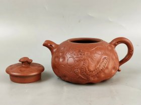 精品.徐汉棠.紫砂壶一套。 纯手工制造，全品无磕碰，出水流畅，正常使用，茶室首选摆放大气典雅……