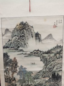 北京画家、胡玉珠老师作品（春山人家）、保真、保手绘（外尺约：145厘米*54厘米、画心约66.5厘米*46.5厘米）品相如图、自定、接受商品现状、到货后不接受任何理由找后找后账、收藏品不退换、合作愉快！