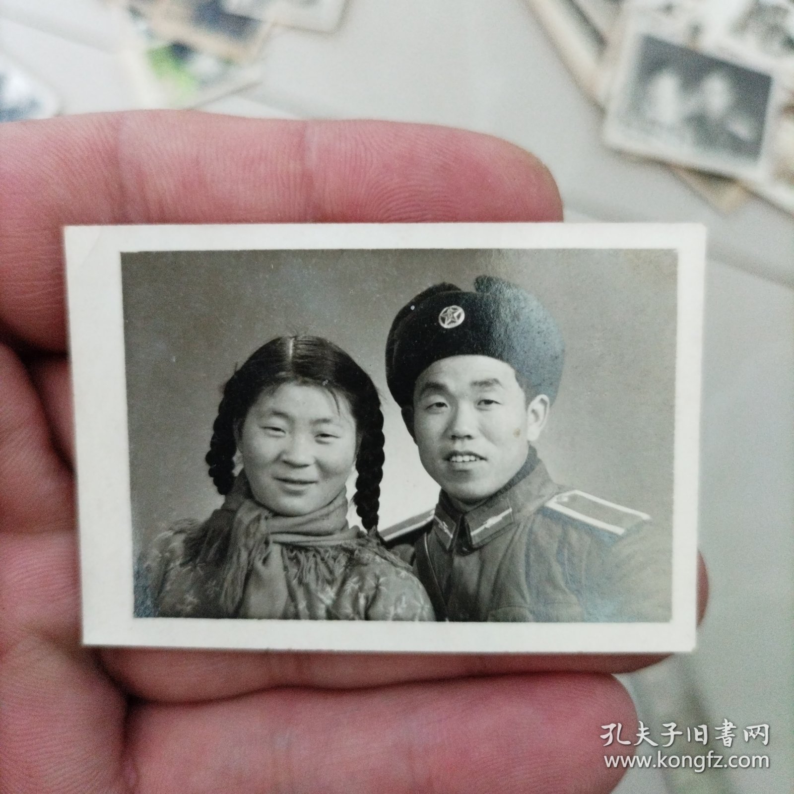 照片，军人军嫂，，。，