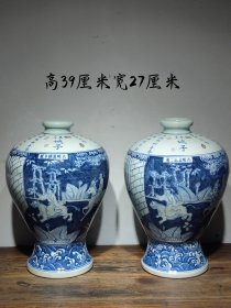 大明宣德年制青花人物梅瓶一对