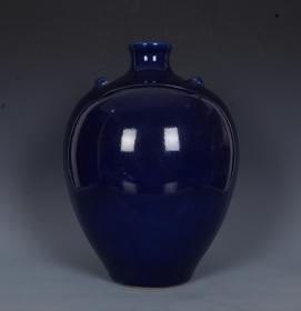 清乾隆单色釉宝石蓝釉梅瓶；30x21；g