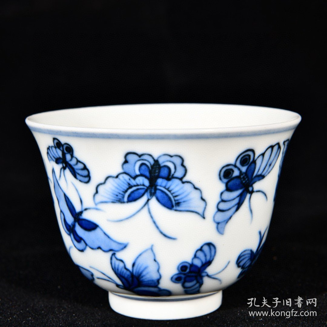 大清雍正年制松柴烧百蝶蛱蝶纹酒杯茶杯 高6.2径8.5厘米1