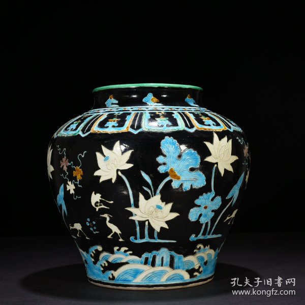 明永乐黑地珐华彩鹭莲纹罐 30*30厘米