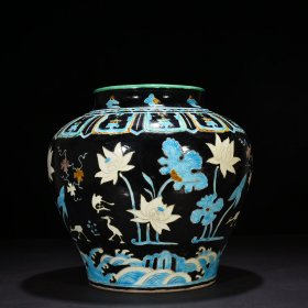 明永乐黑地珐华彩鹭莲纹罐 30*30厘米