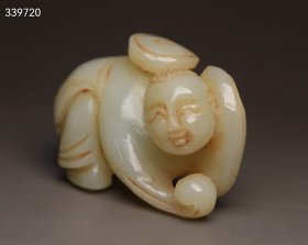 珍藏清代和田玉童子献宝
