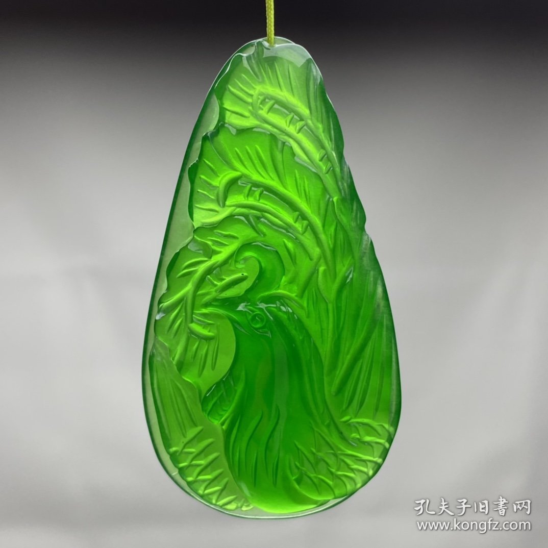 龙石种翡翠挂件，重47克