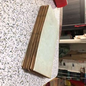 铁路医院针灸科张？？藏书，清代精刻精印【御纂医宗金鉴，刺灸卷七十九至八十六卷，共八卷五册合售，每册书皮都有老中医手写鍼灸门，包真如图】品佳