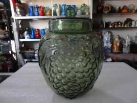 精品朝鲜百年老琉璃葡萄罐民俗品