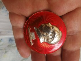 天安门像章