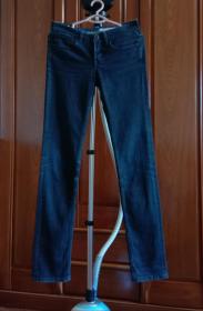 DKNY JEANS 唐可娜儿修身牛仔裤  26码 裤长106，腰围79