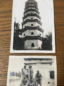 民国老照片：日军占领苏州塔霸占女性