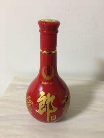红花郎酒瓶