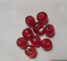 宝石红老琉璃珠9粒（直径1.3cm左右）