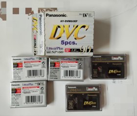 Panasonic/松下 DVC （数码摄像带90MiN1）3盘全新未拆封，1盘己拆封未使用，1盘己使用录的是高品质的郁金香录像，共5盘 合售
