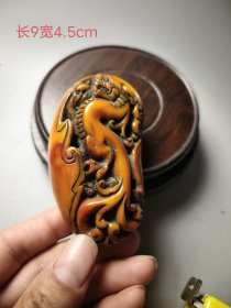 乡下收的老蜜蜡盘龙把件