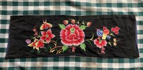 云南老绣片老绣品 喜上梅梢金鱼满堂 花卉精美 动物传神 绣出心中美好的祝愿 尺寸品相如图 包老包真