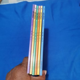 数理化漫游记【9-14岁】漫画式、情景式、对话式的角色化表现，内文搭配漫画，培养孩子学习兴趣，加深课本知识