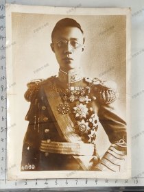末代皇帝溥仪民国时期做康德皇帝时照片(日本新闻联合社拍摄)