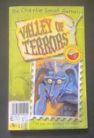 Valley of terrors 平装 章节书 英文读物 两个故事合本
