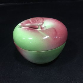 苹果盖罐（有一冲线）