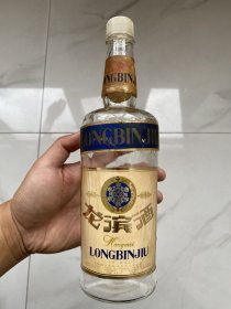 龙滨酒（酒瓶、酒标）