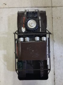 铁皮玩具车