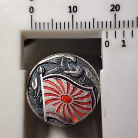 民国时期:日本步兵第二十八联队纯银证章