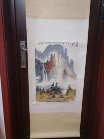 著名画家戎玉秀原裱立轴山水画一幅 画芯45/67厘米