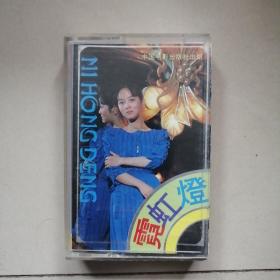 霓虹灯 吴小梅含笑演唱