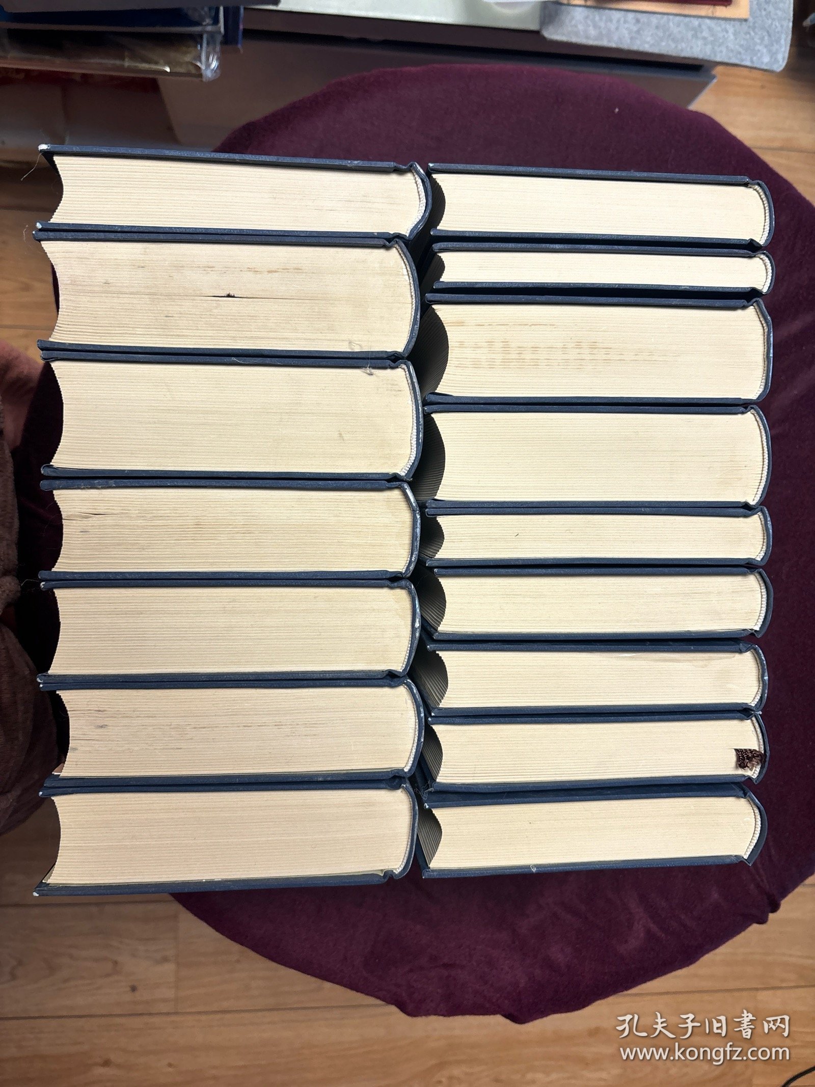 二十四史（简体字本）： 梁书 17，陈书 18，魏书（19,20）（全二册），北齐书21，周书22，隋书（23,24）（全二册），隋书（25,26）（全二册） ，北史（27,28）（全二册），旧唐书（29,30,31,32）（全四册）【共16本合售】精装版