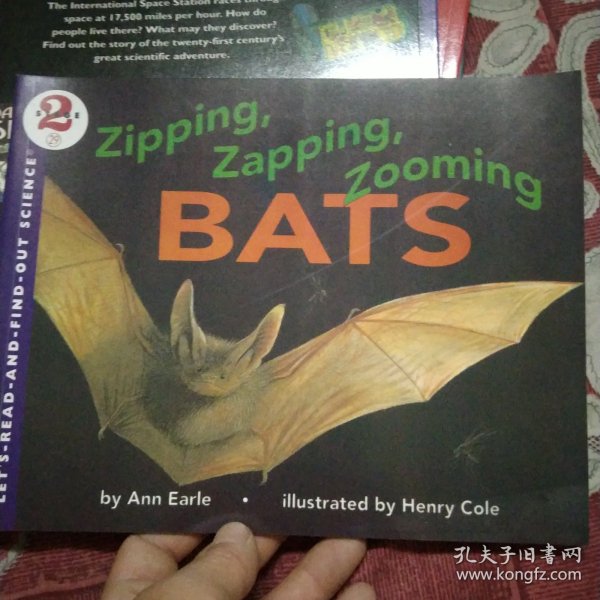 Zipping, Zapping, Zooming Bats飞来飞去的蝙蝠