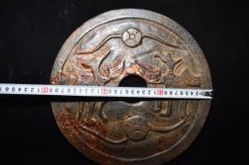 红山文化陨石币、磁性大、雕工精细，品相完美，重量2.73千克、