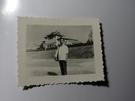 结束后的照片，1979年10月拍摄于厦门大学，应该是学者、教授之类的老知识分子