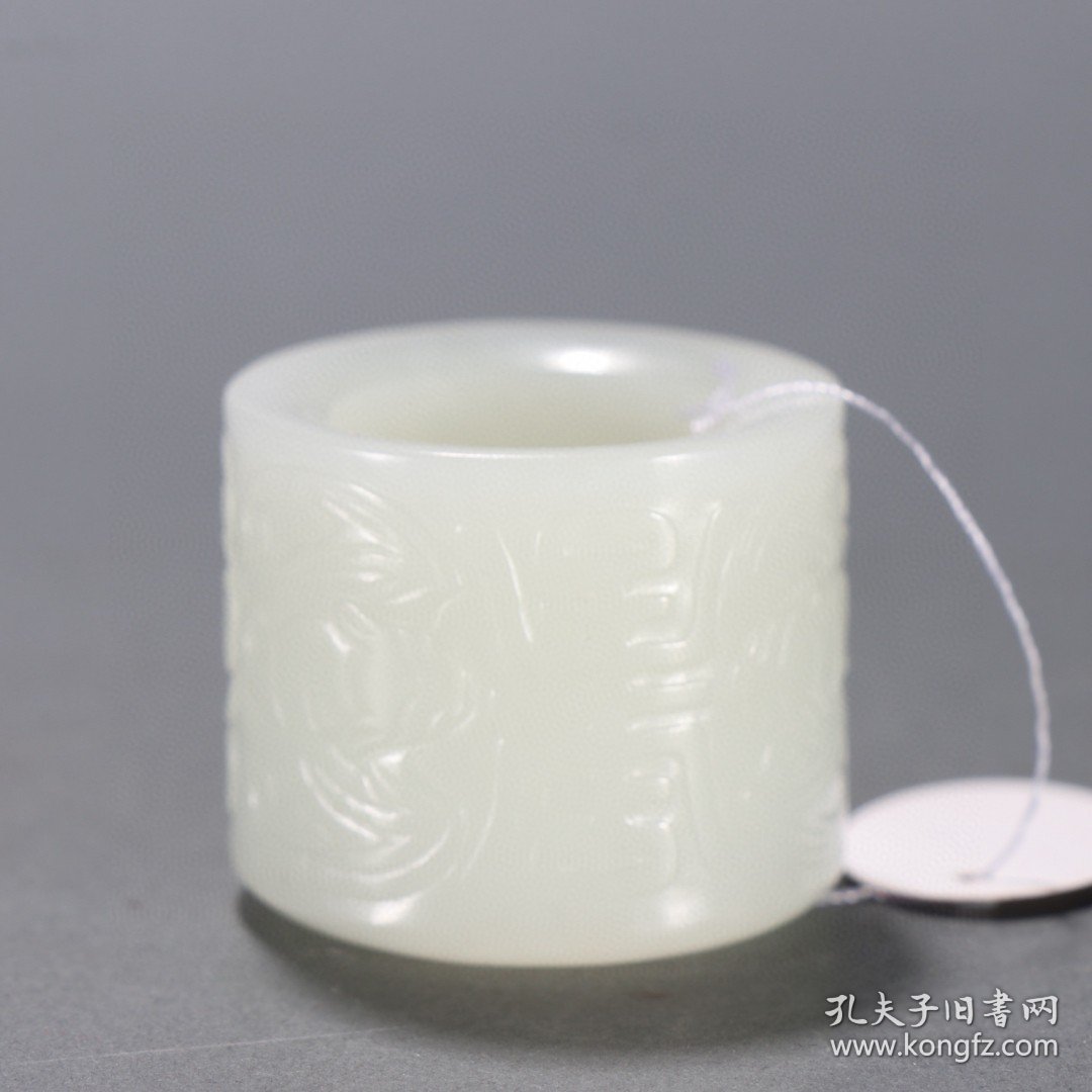 清代 和田玉雕福寿纹扳指