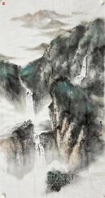 李云，       六尺山水
          1970年出生于辽宁沈阳、现任中国美术家协会会员，