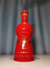 剑南春酒瓶