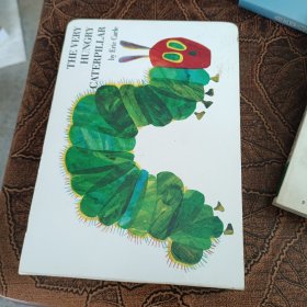 The Very Hungry Caterpillar Board book 饥肠辘辘的毛毛虫 英文原版