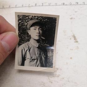 志愿军军人朝鲜元山市照（第四张照片说明是此张照片的放大版，已售）