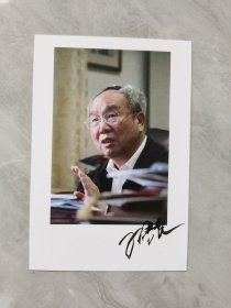 ④孙晋良，产业用纺织材料及复合材料专家，照片，上海大学终身教授、博导，上海大学复合材料研究中心主任，中国工程院院士，上海名人墨迹文献，签名，长期从事碳/碳复合材料、特种纤维及特种纺织材料等研究工作。