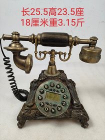 70年代老电话机，包存完整。正常使用，全品，有收藏价值，包老保真，
