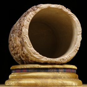 清代 寿山石雕福寿三星祥瑞图笔筒