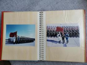 1999年中华人民共和国建国五十周年国庆首都阅兵纪念珍贵相册（12开精装相册，珍贵纪念品值得珍藏）40张彩色阅兵照片（八寸）