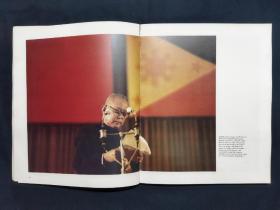 伊梅尔达·罗慕尔德兹·马科斯在中国 1974年出版  8开大版面大制作画册 稀见史料级纪念画册 全程记录了她在中国十天的全部访问行程  书脊品不佳（三号柜）
